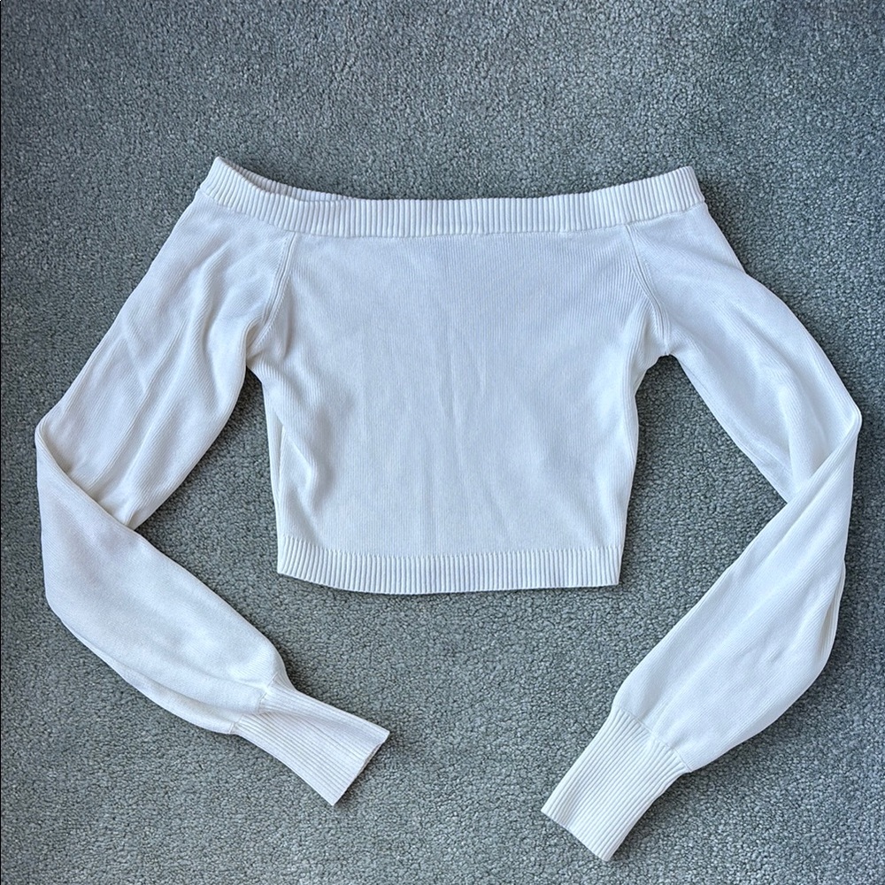 Garage White long sleeve cropped Sweater top